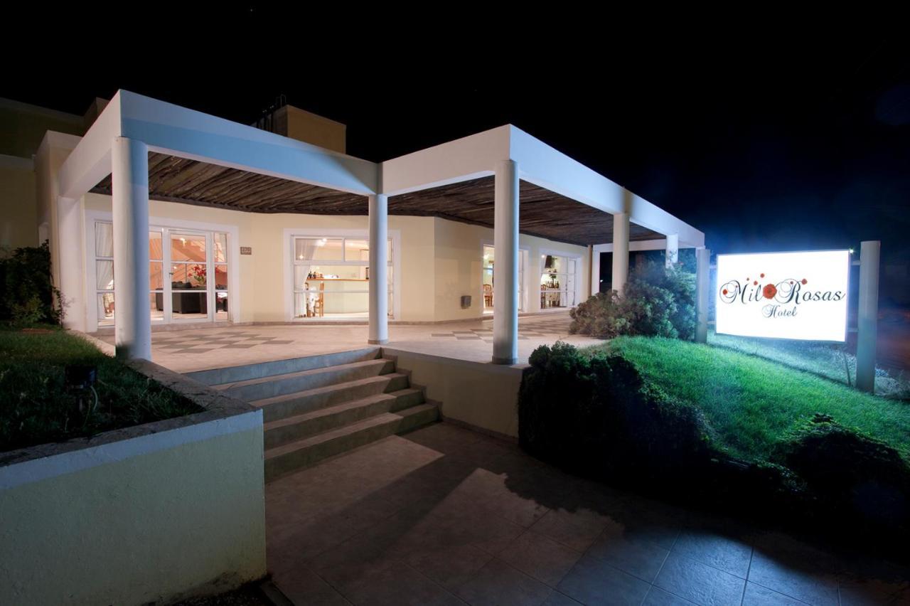 Mil Rosas Hotel Las Grutas Bagian luar foto